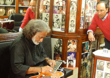 Ajay with Vishwa Mohan Bhatt